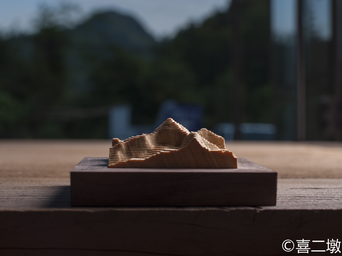 Arts and Crafts，Ornaments，woodwork，terrain，Gongga Mountain，