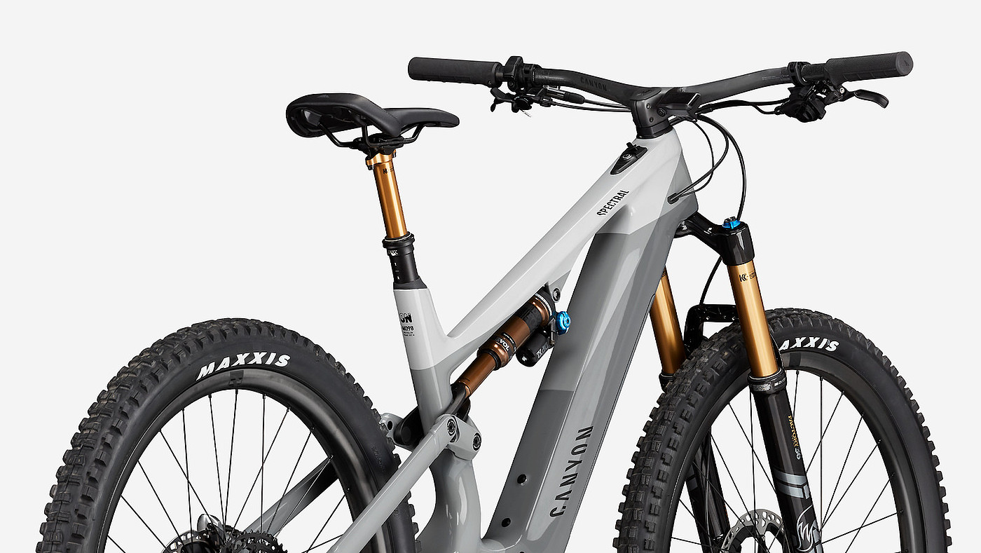 Mountain bike，vehicle，Canyon Spectral，2020 red dot product design award，