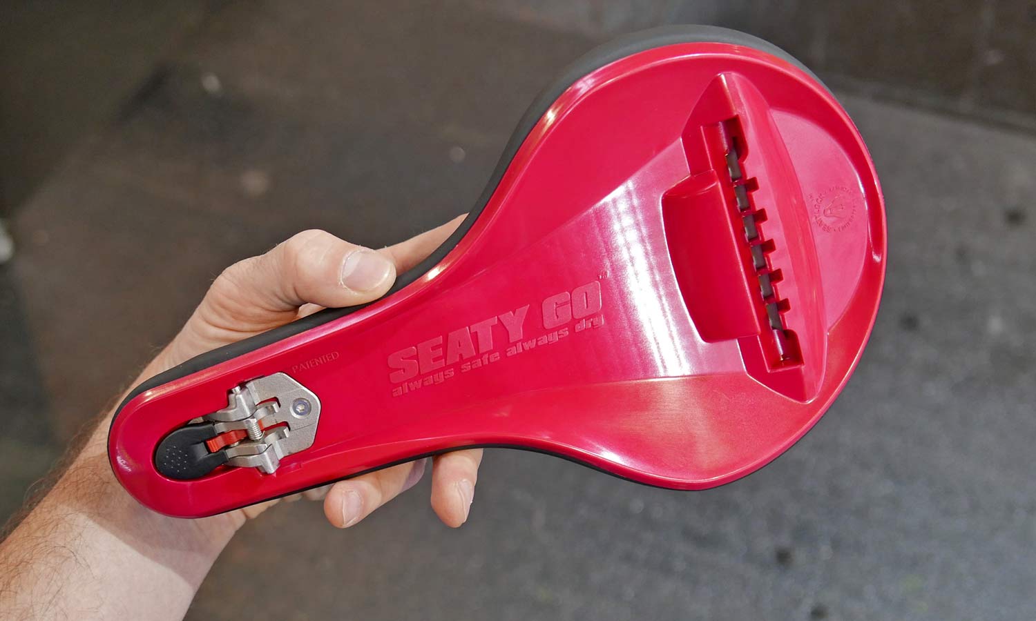 SeatyGo，Detachable bicycle seat，Bicycle accessories，2020 red dot product design award，