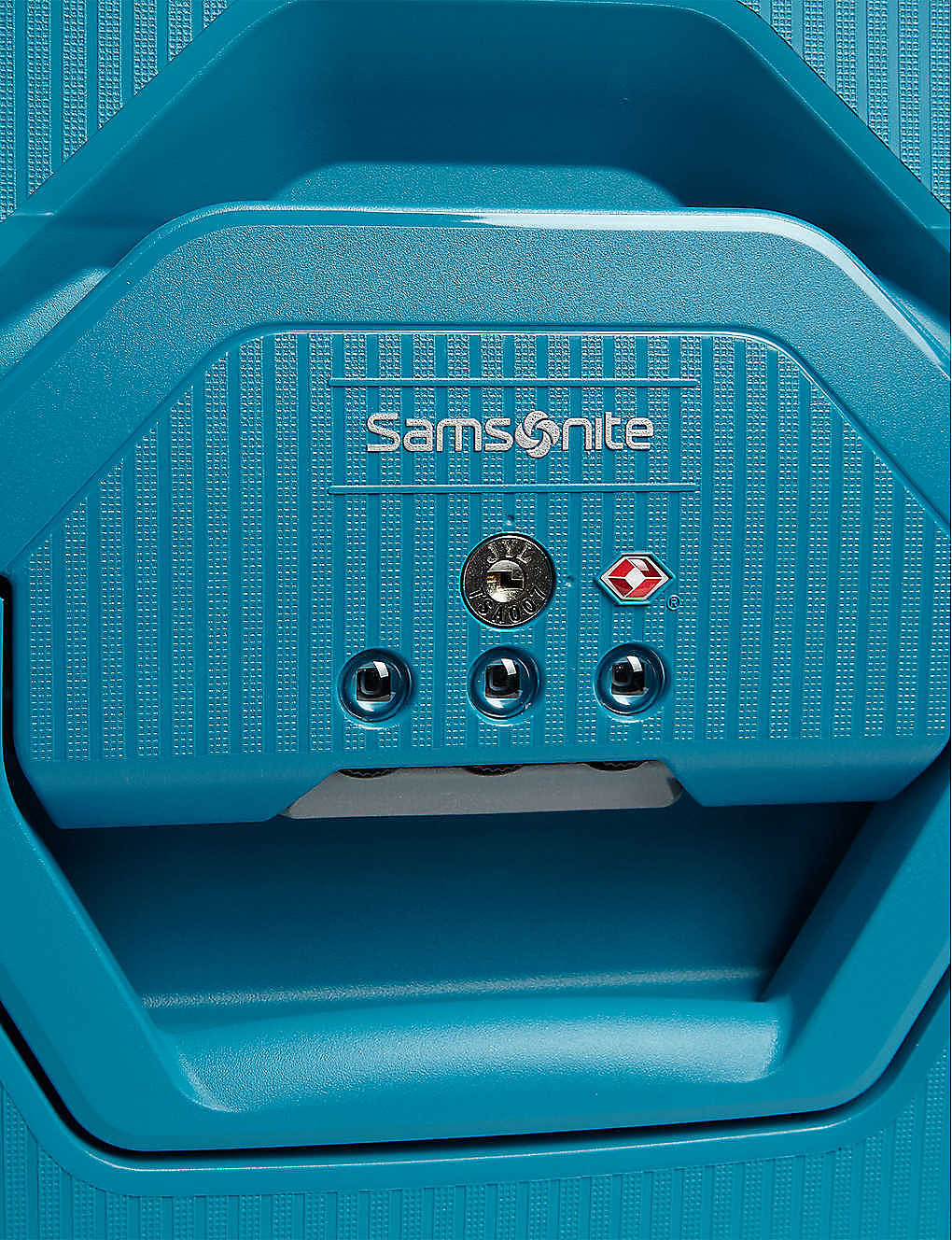 2020 red dot product design award，Magnum，trunk，Polypropylene shell，Samsonite，