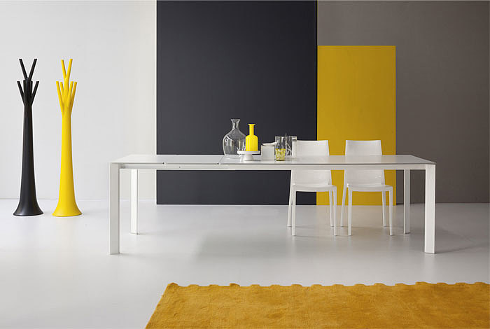 Simplicity，table，modern，