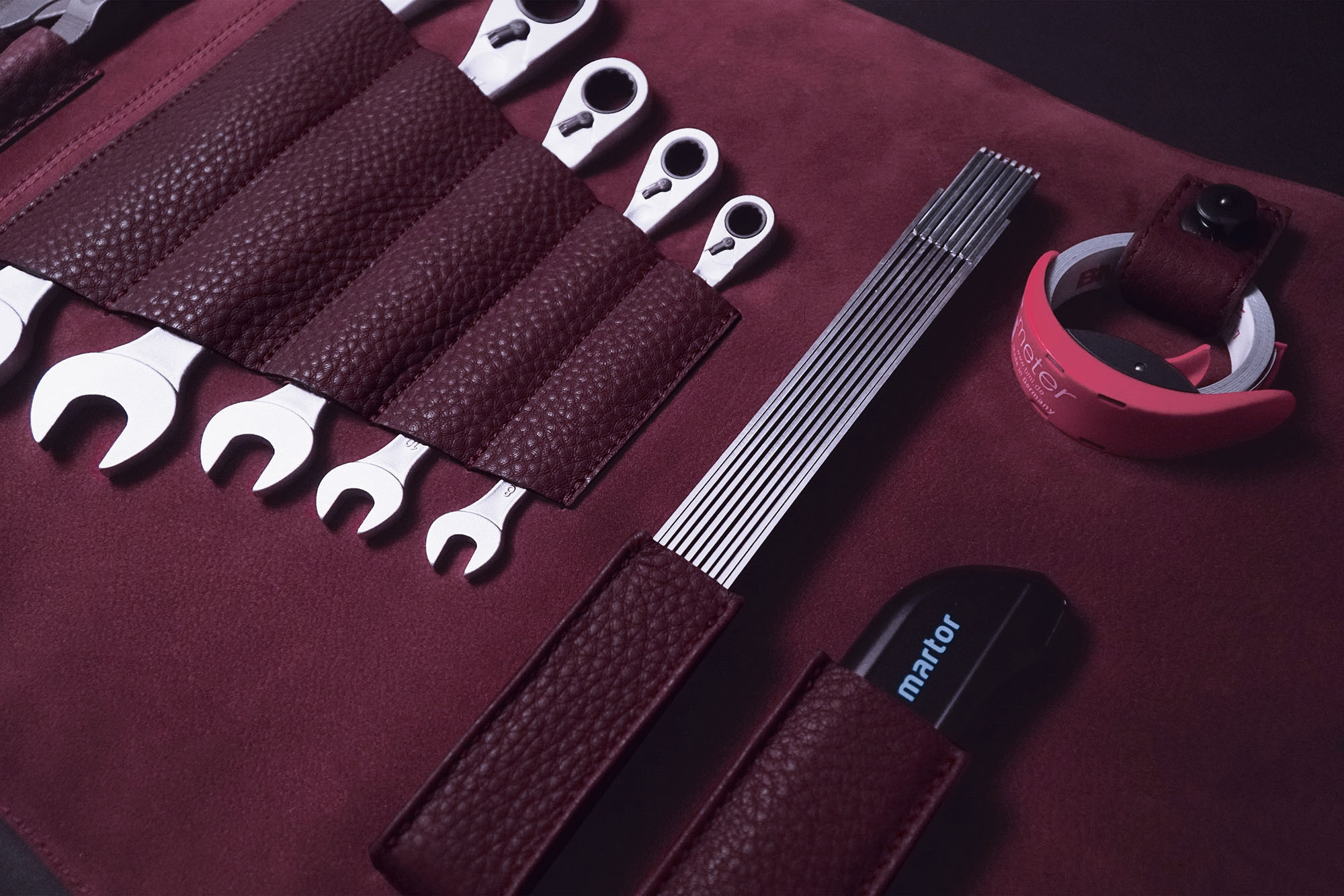 2020 red dot product design award，GERONIMOX，Leatherwear，Tool set，German system，