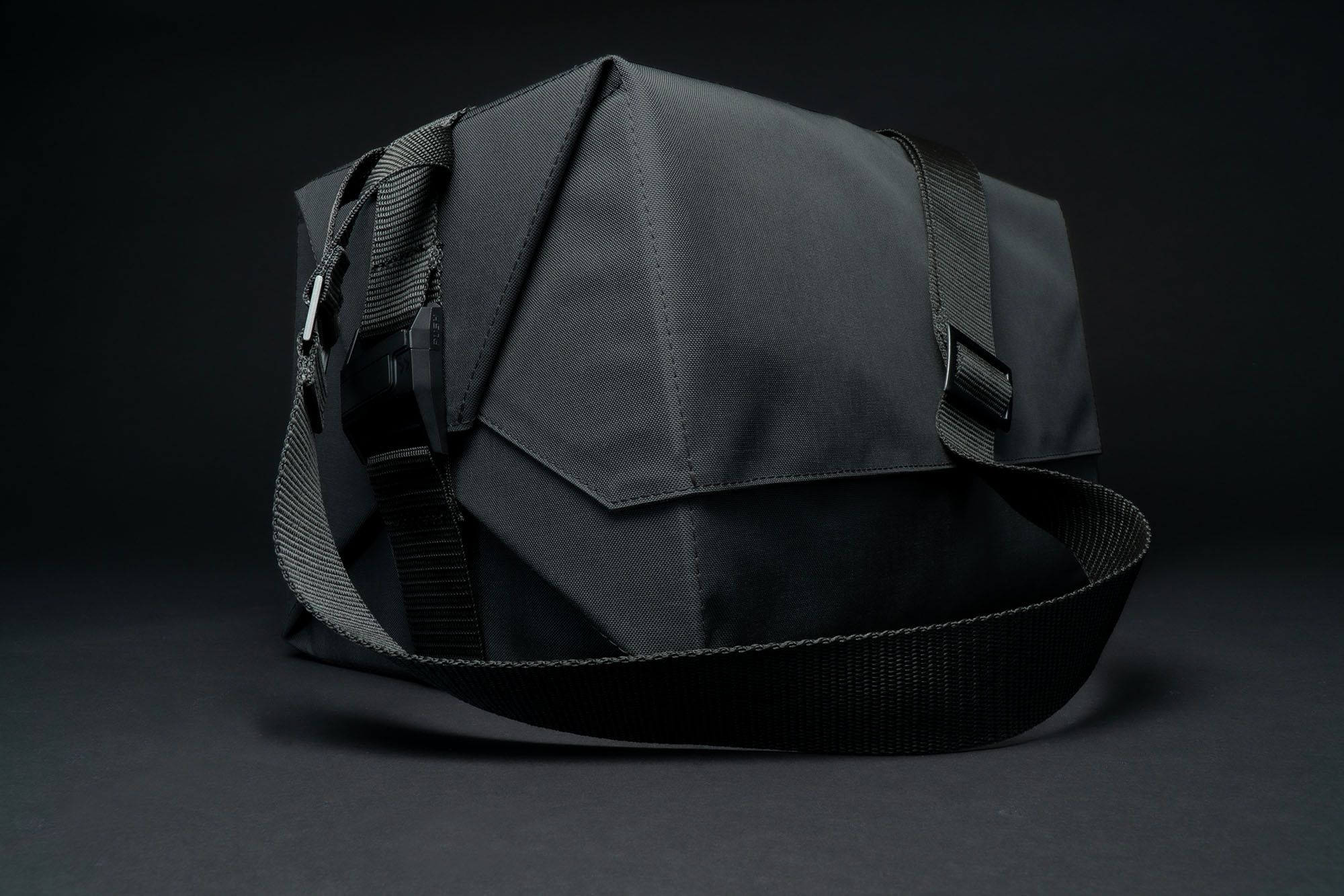 2020 red dot product design award，GERONIMOX，Leatherwear，Tool set，German system，