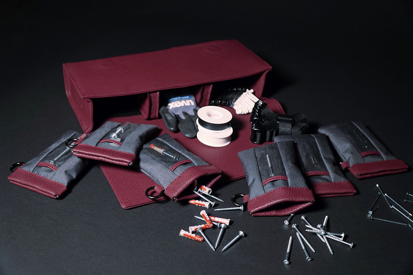 2020 red dot product design award，GERONIMOX，Leatherwear，Tool set，German system，