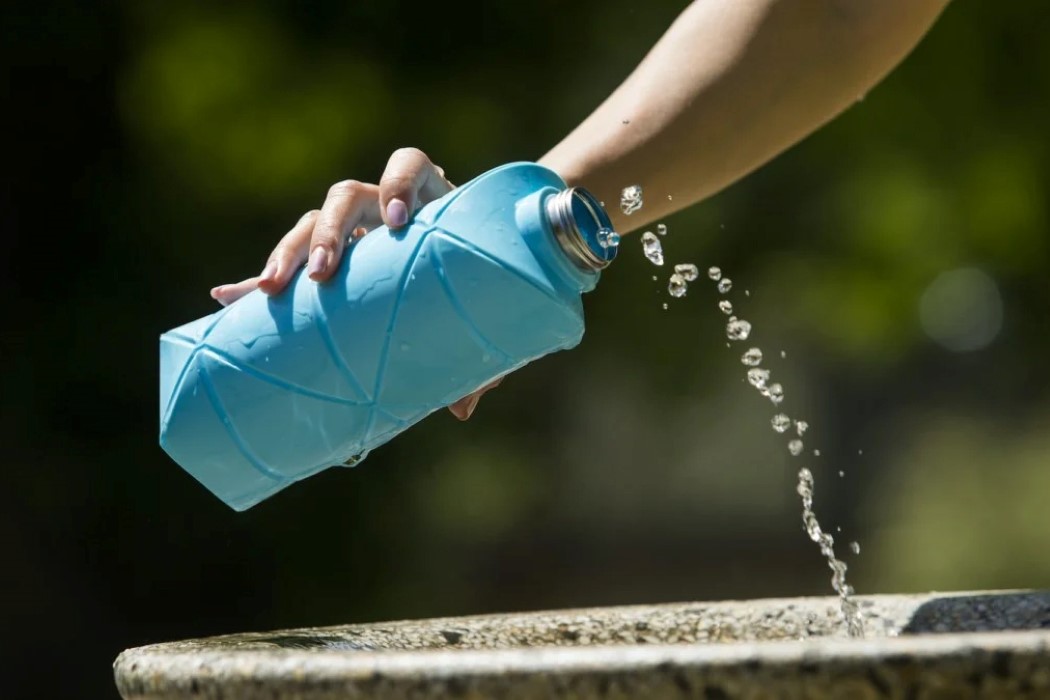 Water bottle，Foldable，Recyclable，Portable，