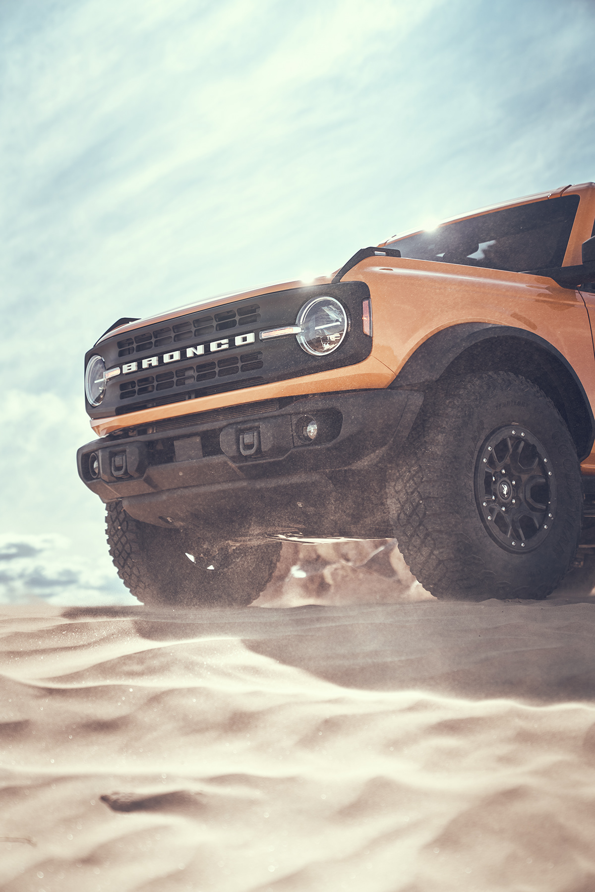 advertisement，Photography，automobile，Off-road vehicle，BRONCO，Ford，