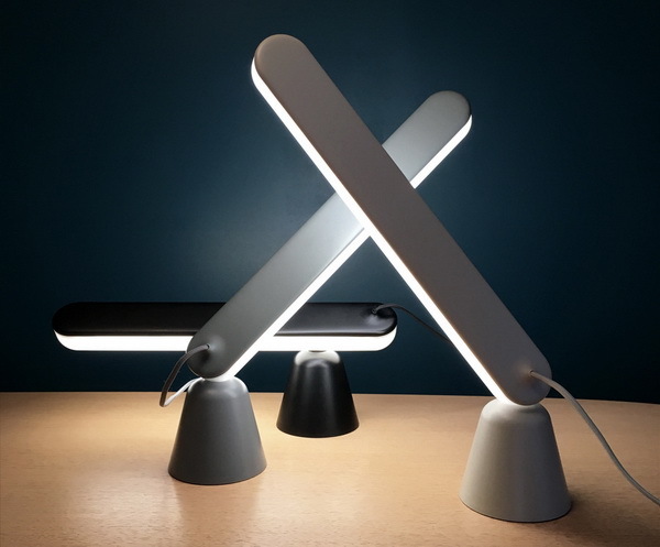product design，Adjustable，Simplicity，lighting，Power saving，