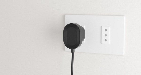 travel，portable，Simplicity，black and white，convenient，industrial design，