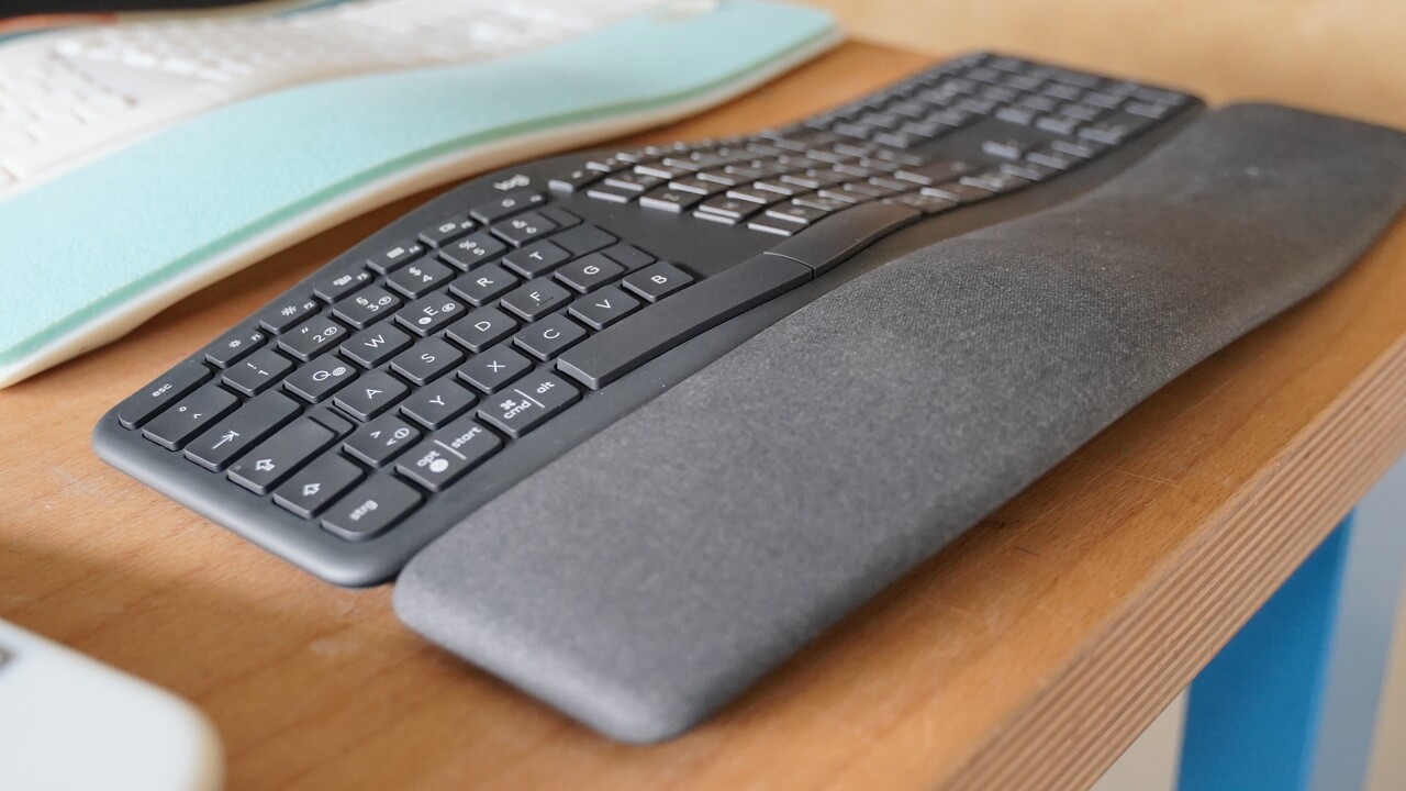 2020 red dot product design award，Logitech，Logitech Ergo K860，keyboard，Ergonomics，bend，Soft fabric，