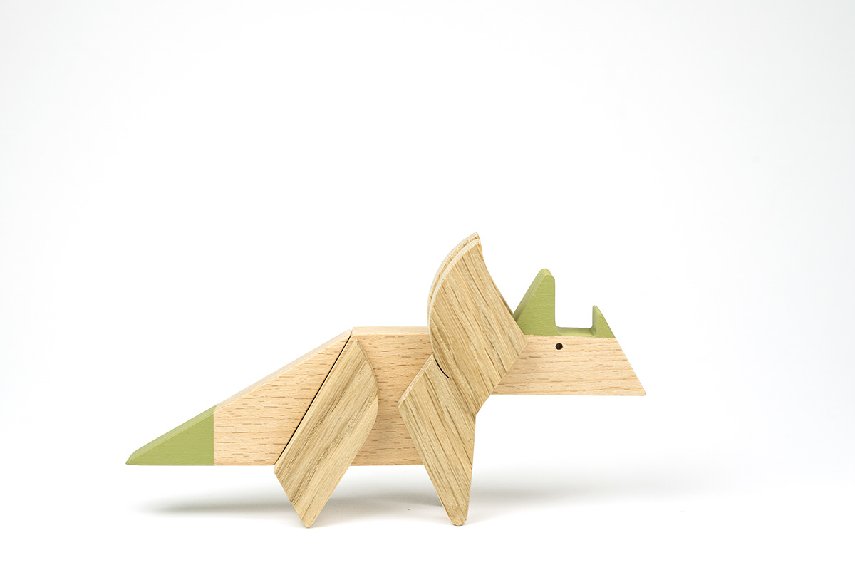 Toys，wooden ，dinosaur，education，