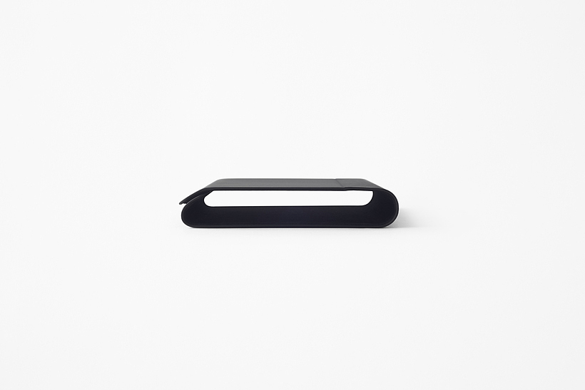 glasses，Material application，Sato Da，By bending thin titanium plates without hinges, excellent，