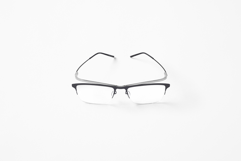 glasses，Material application，Sato Da，By bending thin titanium plates without hinges, excellent，