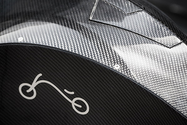vehicle，carbon fibre，Lightness，environment protection，industrial design，