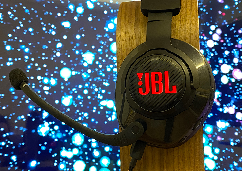 2020 red dot product design award，headset，JBL Quantum 400，over-ear ，