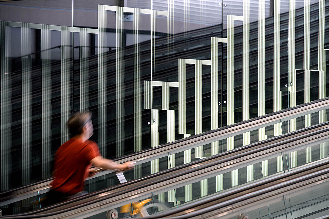 Bicycle，garage，modern，traffic，