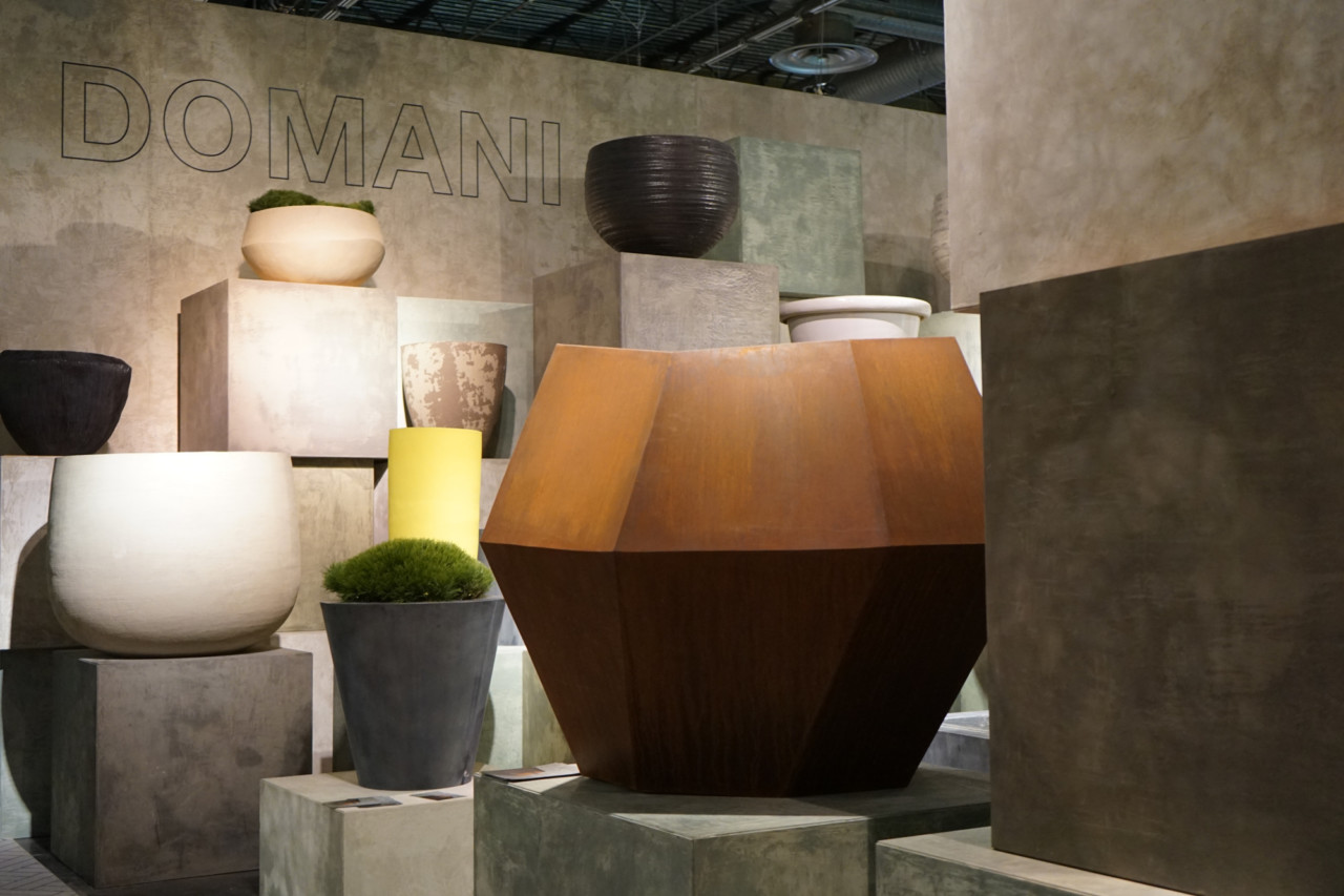 exposition，hourglass，sofa，wallpaper，decorate，