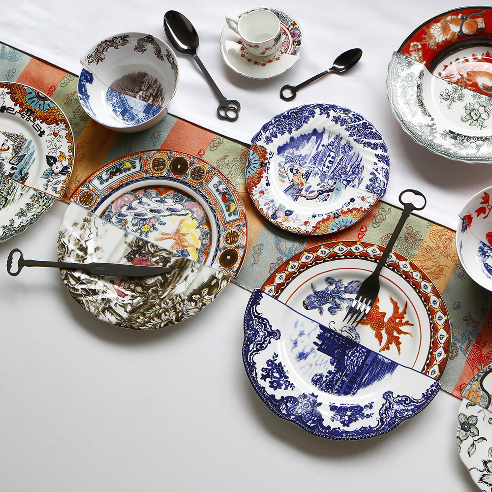 exposition，hourglass，sofa，wallpaper，decorate，