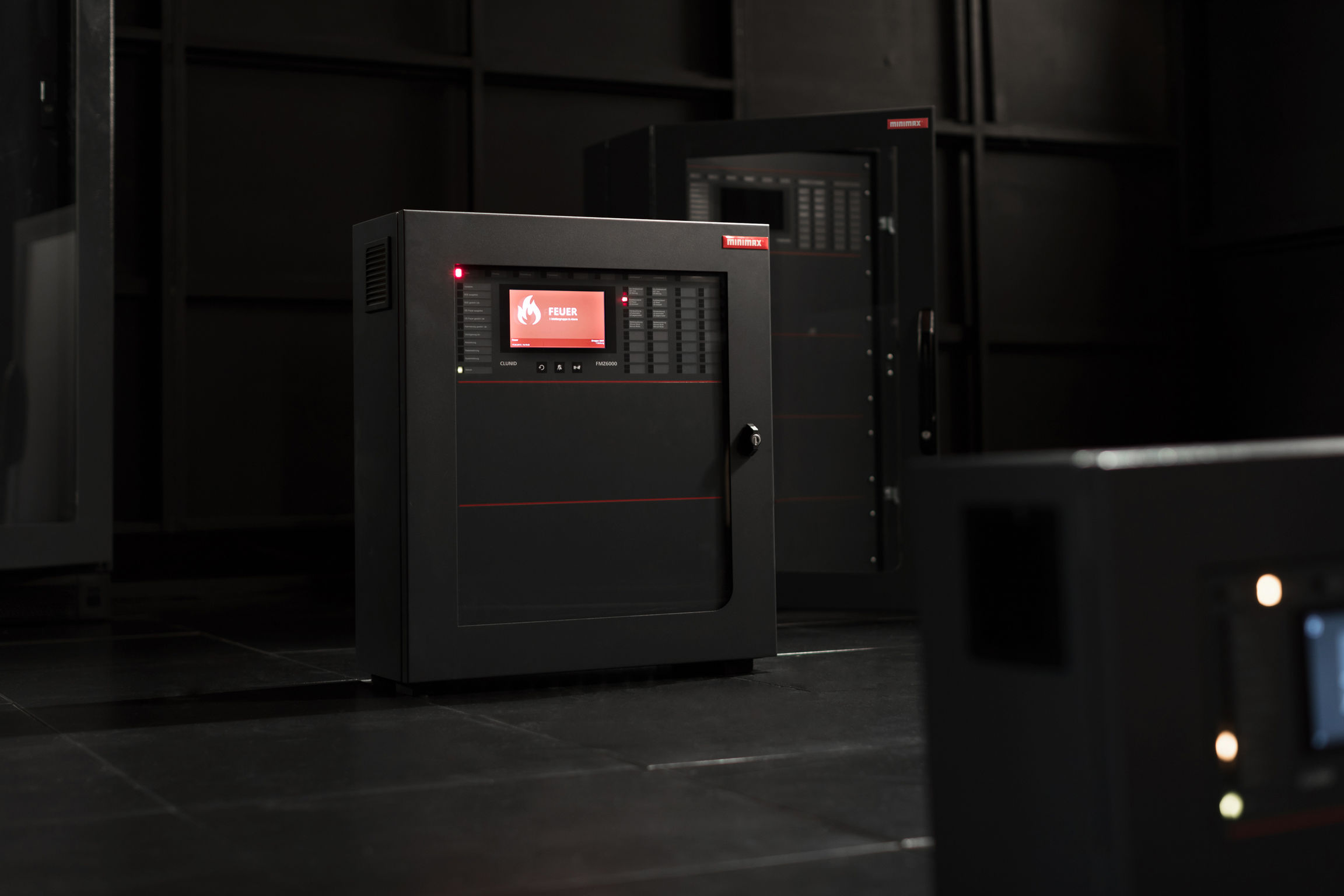 Fire detection and extinguishing control panel，Clunid FMZ6000，industrial equipment ，2020 red dot product design award，