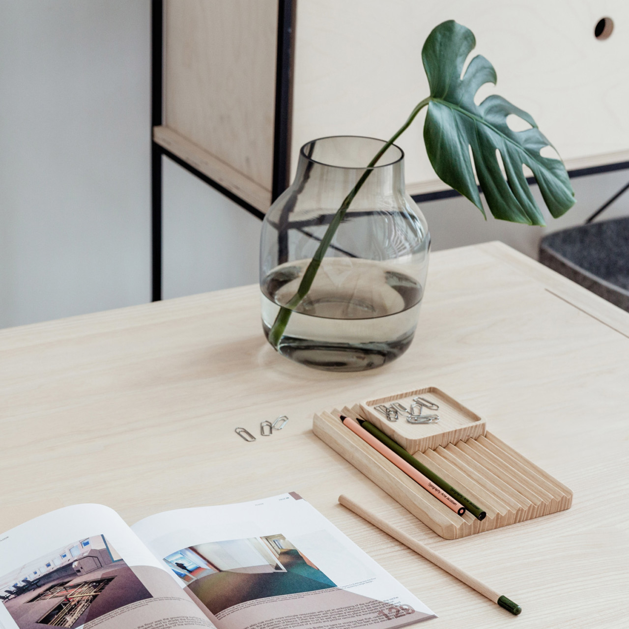 Lands，Tray，Housewear & Furnishings，2020 red dot product design award，