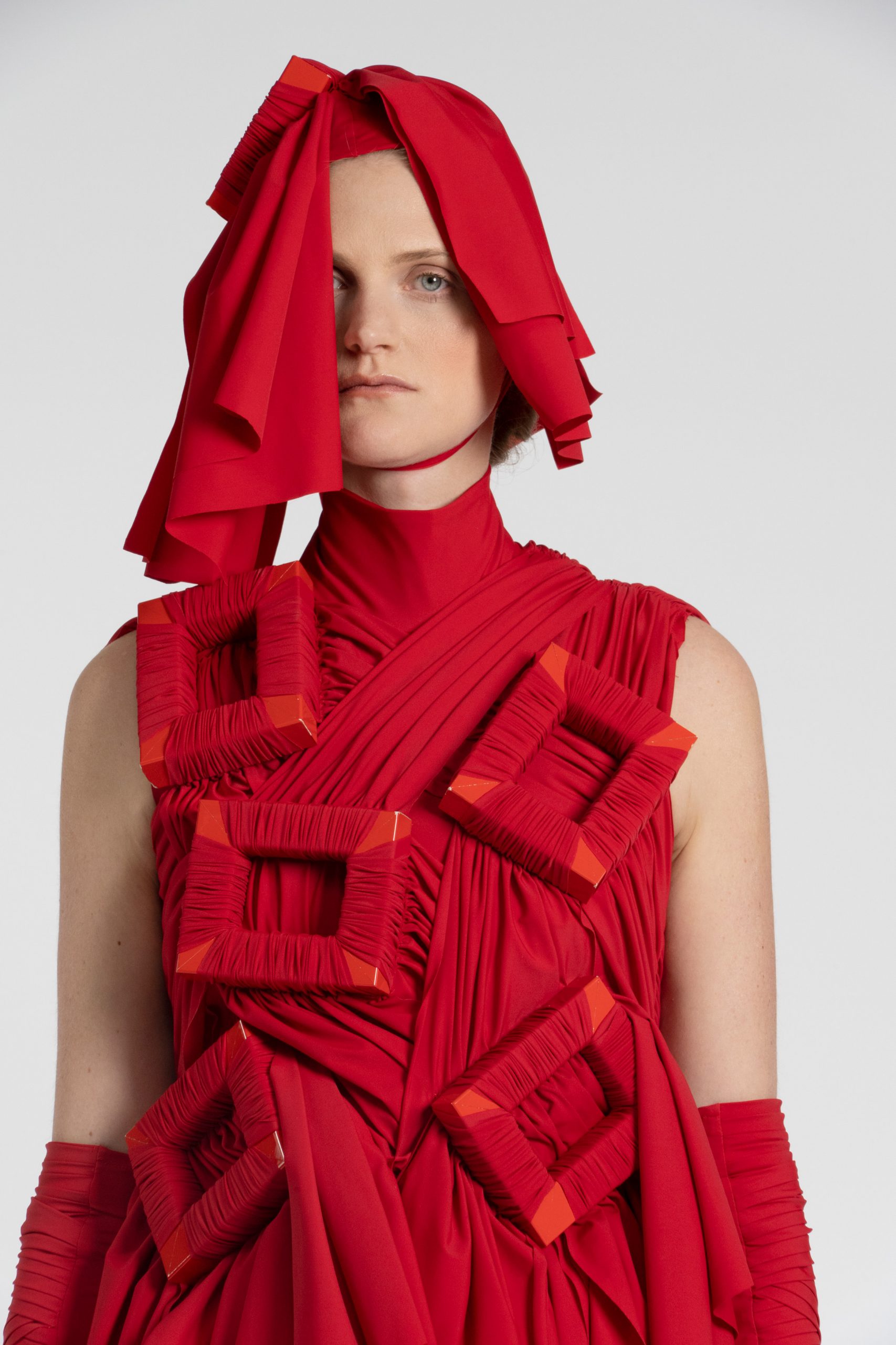 latest fashion，window curtains，chair，fashion，