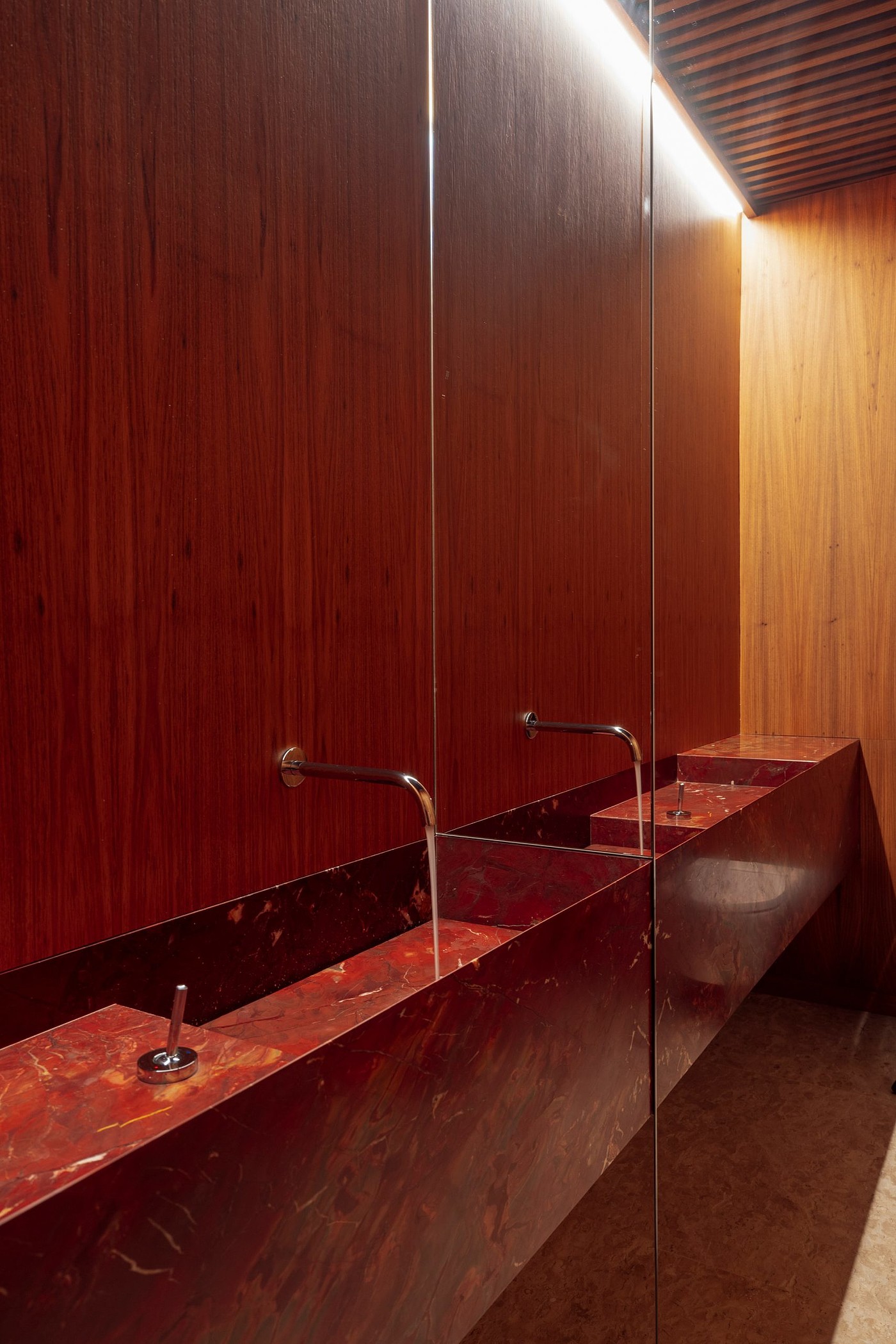 Architecture，Glass，Hollowed out，window shades，Interior design，