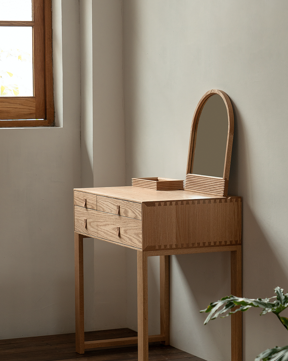 dresser，