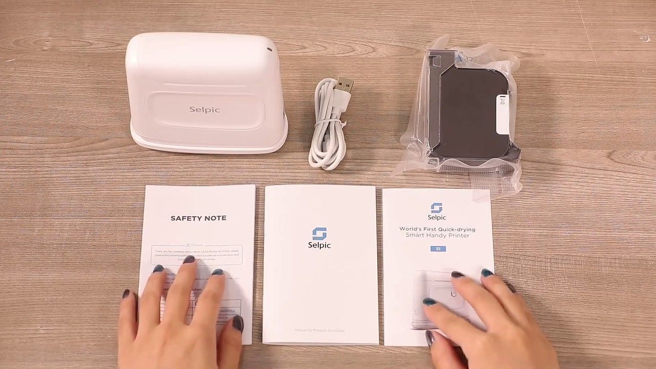 2020 red dot product design award，Selpic S1，printer，Inkjet，rechargeable battery，