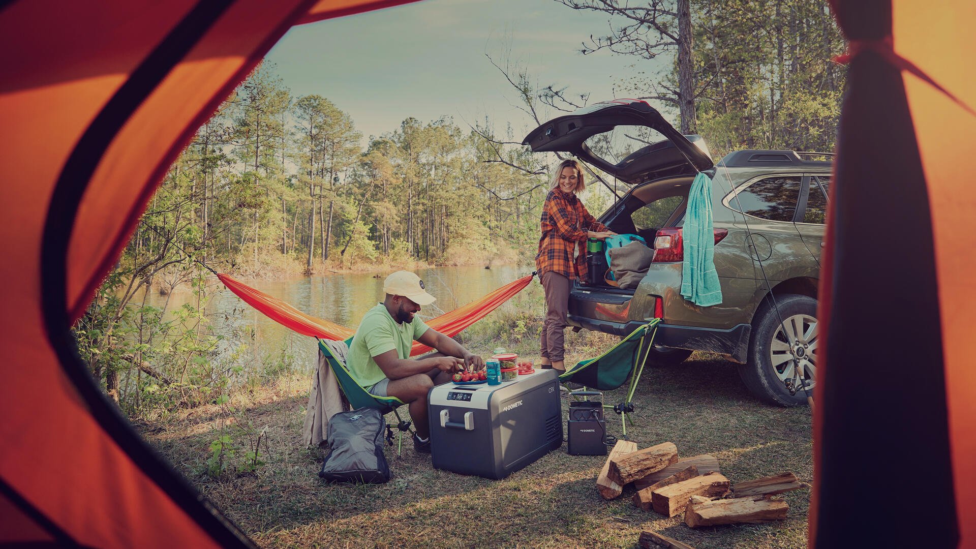 compressor，cooler，2020 red dot product design award，Mobile cooler，Outdoor use，Insulating cover，Domed cfx3 power supply refrigerator，