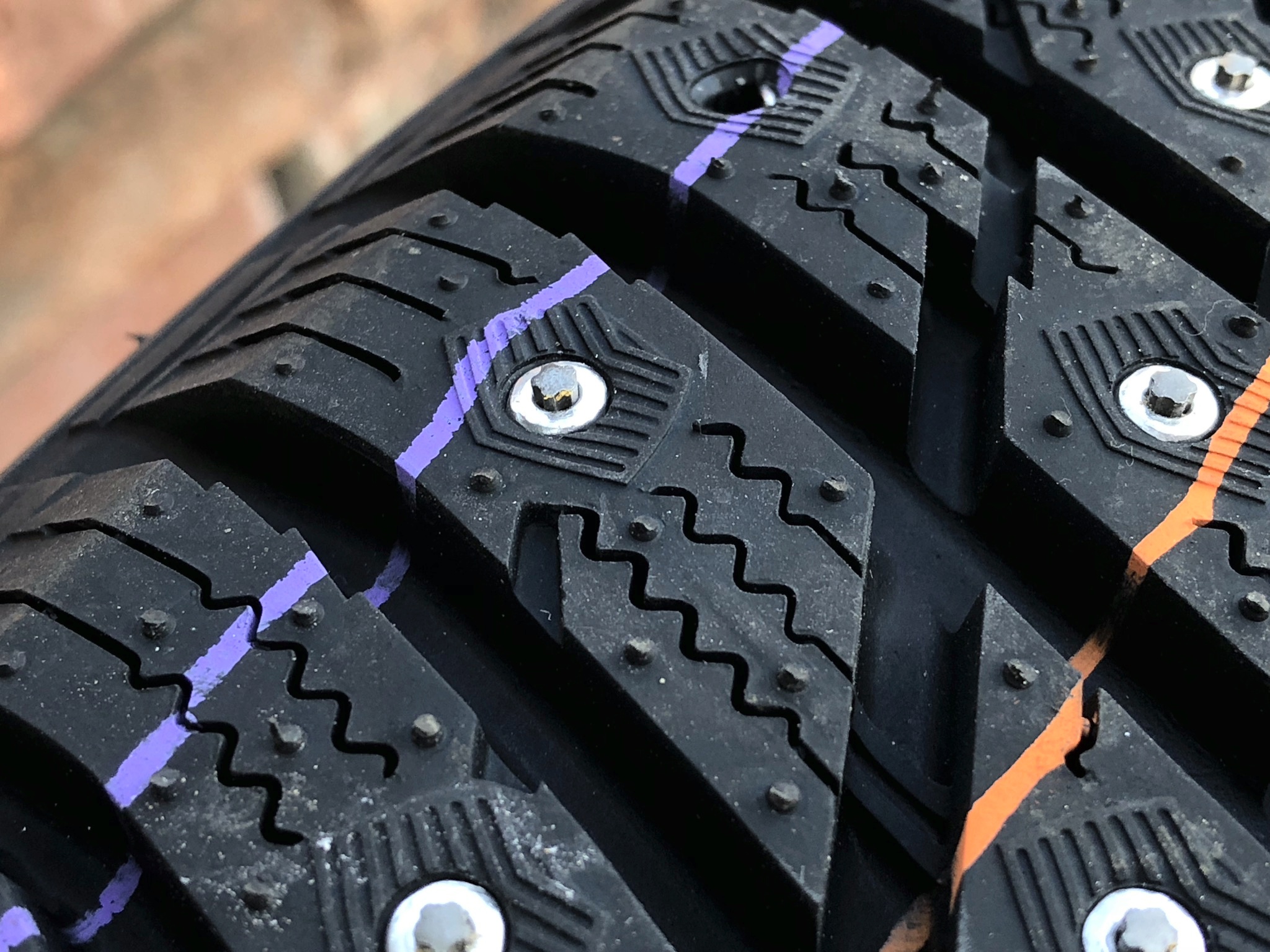 2020 red dot product design award，tyre，Hankook，Winter i*pike RS2，Ice and snow pavement，