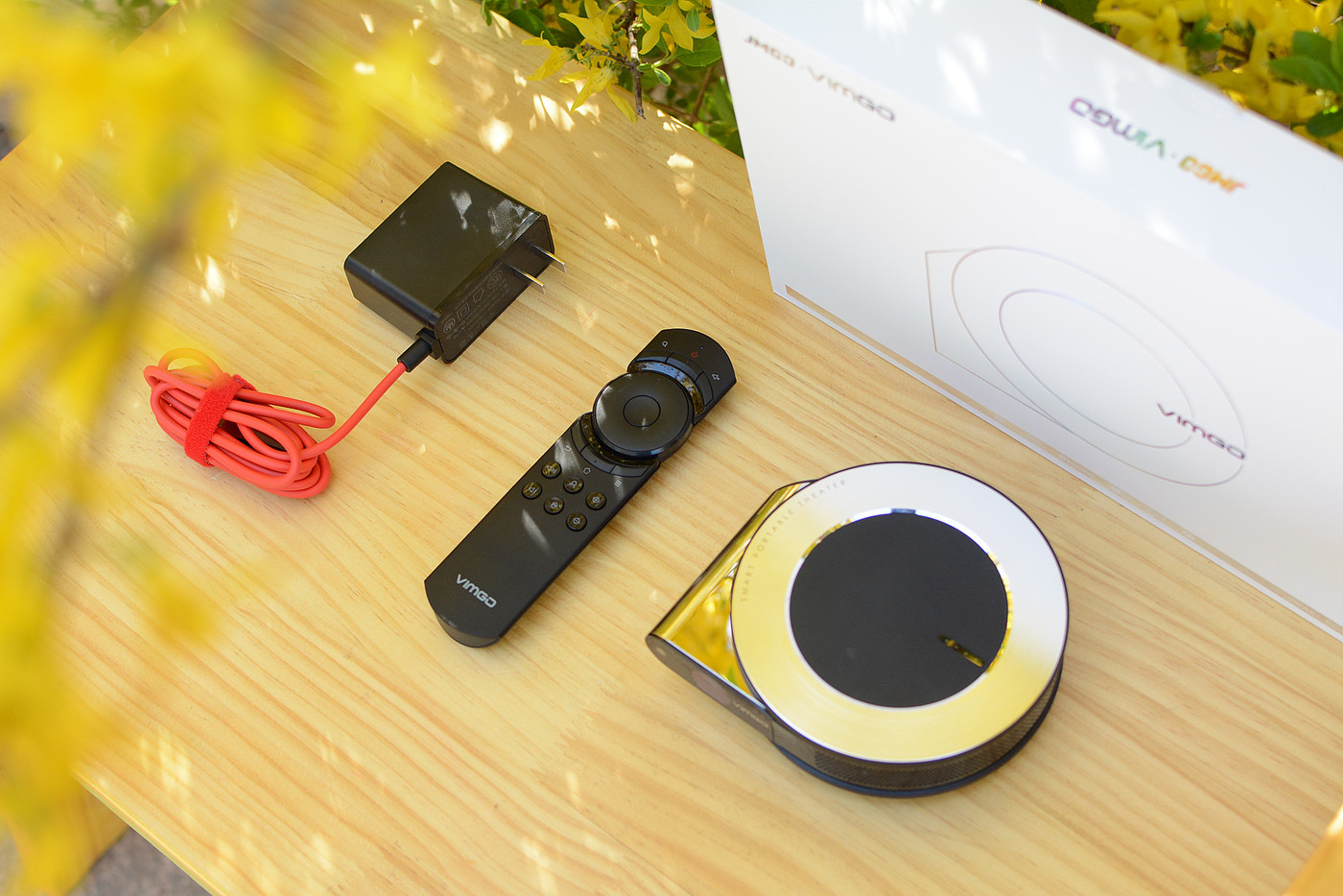 2020红点产品设计大奖，VIMGO I6，投影仪，便携，锂电池，