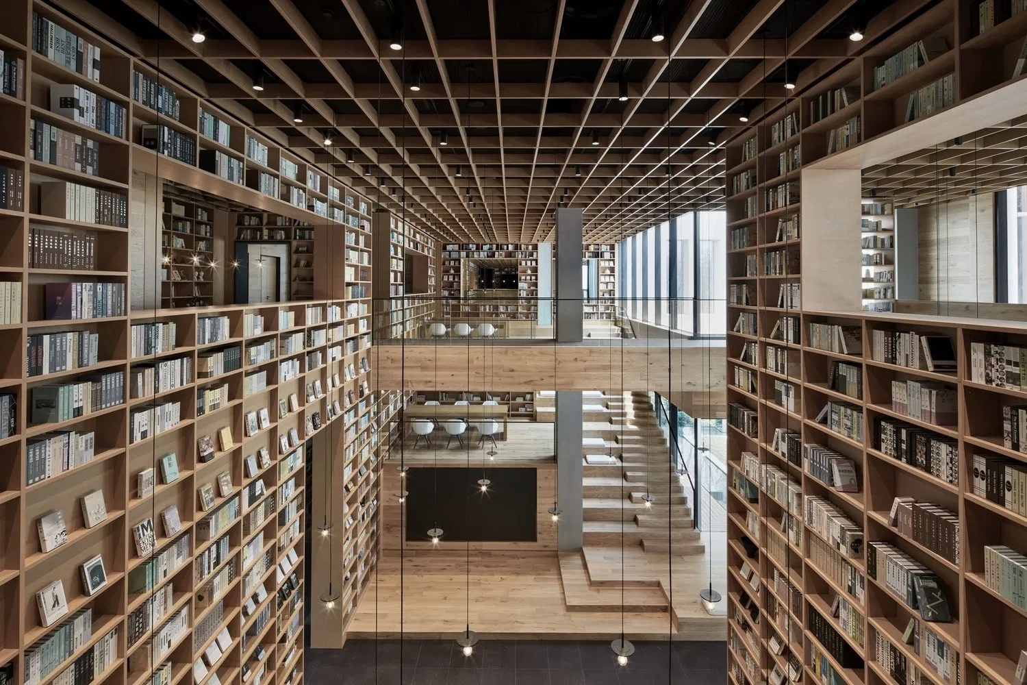 Yue Library，Bookstore，Interior design，2020 red dot product design award，