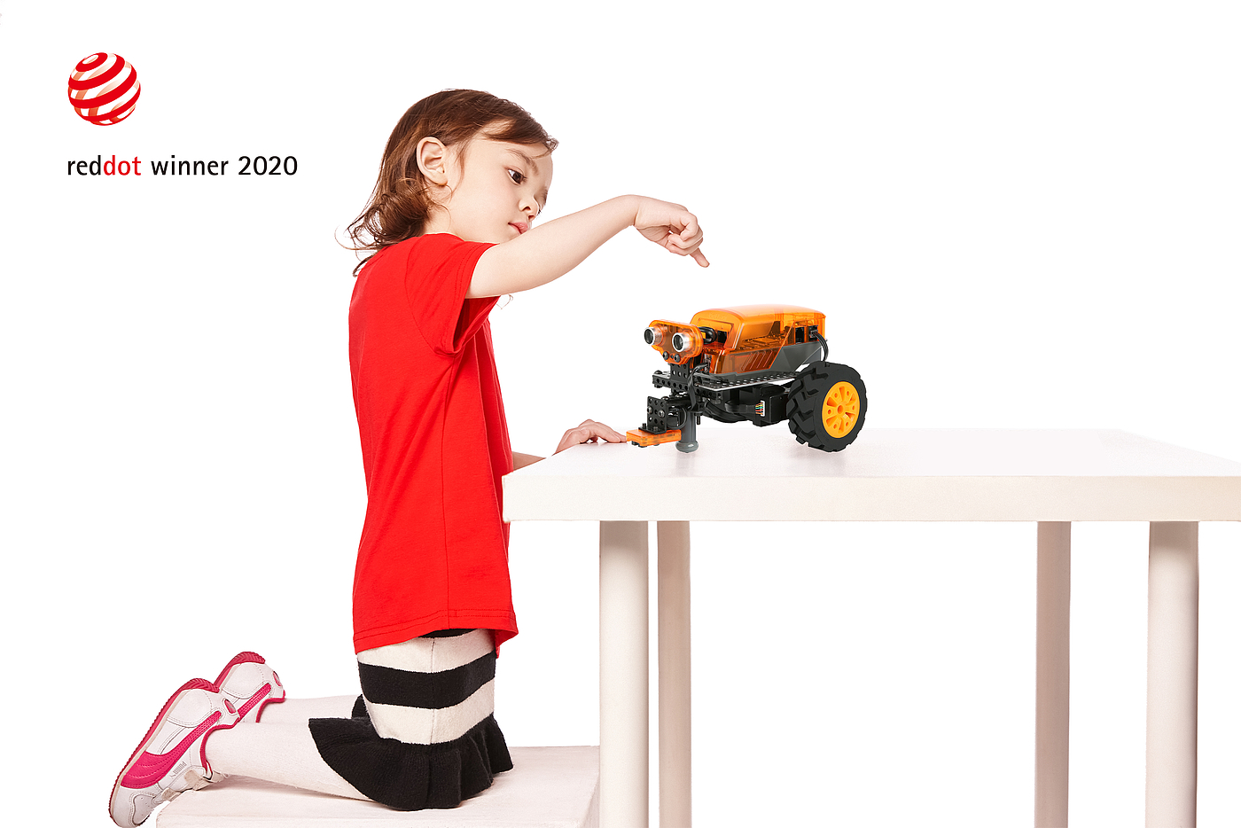2020红点产品设计大奖，Thunbot，金属，机器人，玩具，