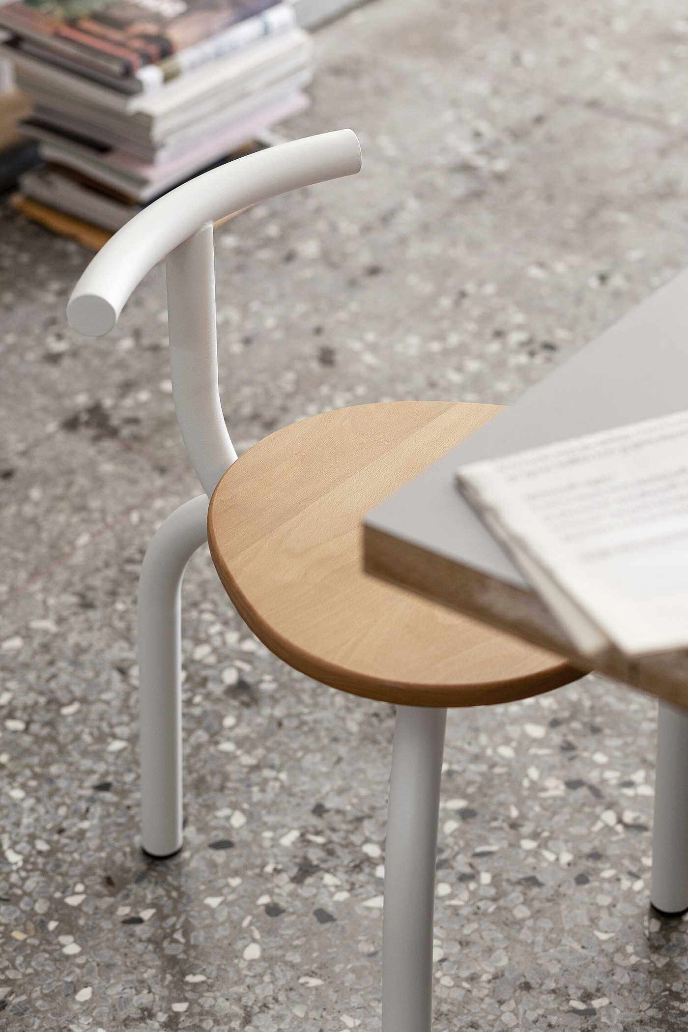 Ogle Chair，chair，furniture，2020 red dot product design award，