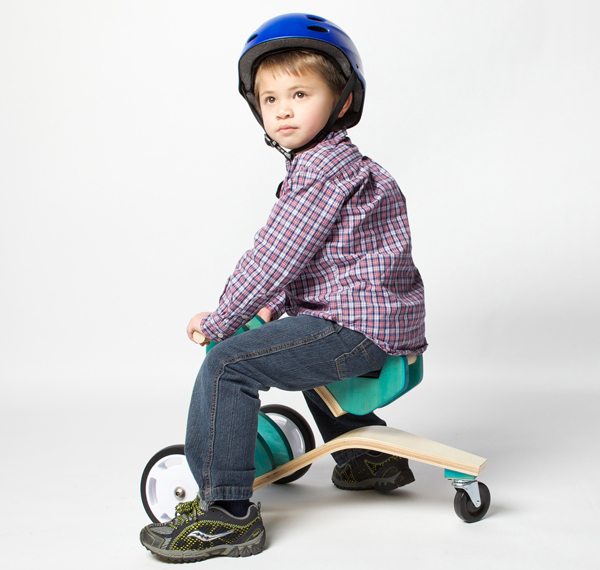 product design，industrial design，Toy car，security，convenient，