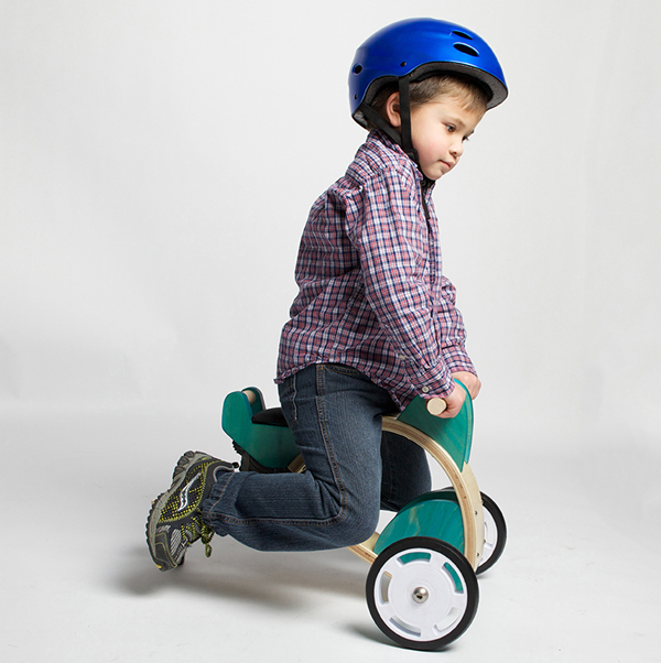 product design，industrial design，Toy car，security，convenient，