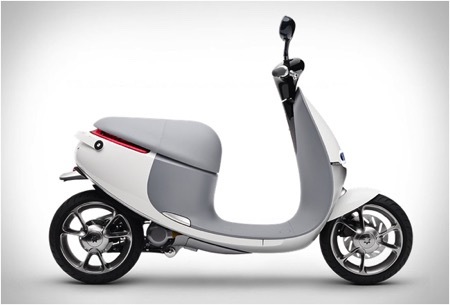 vehicle，Electric vehicle，intelligence，innovate，comfortable，security，