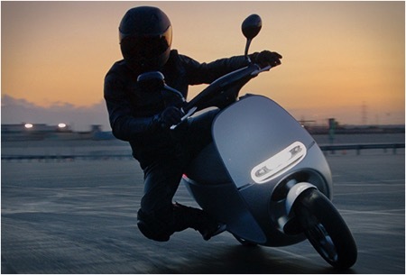 vehicle，Electric vehicle，intelligence，innovate，comfortable，security，