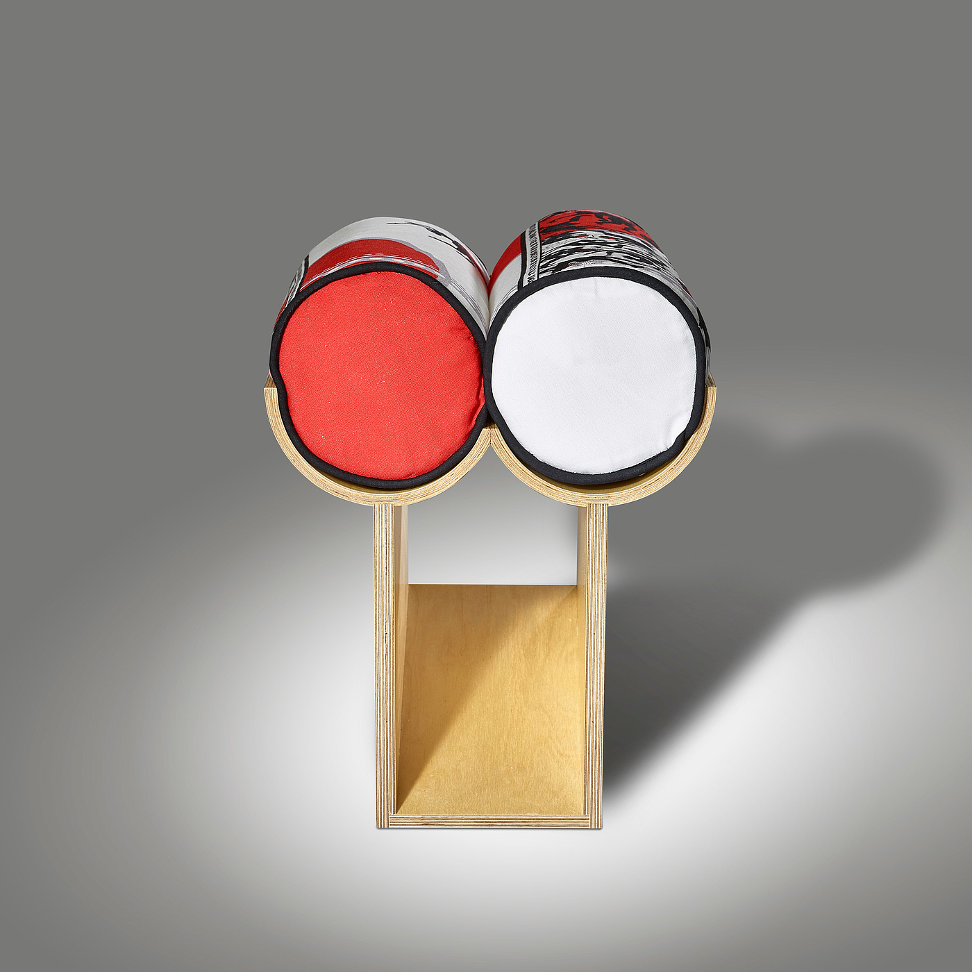 African Designer，chair，Table，vase，