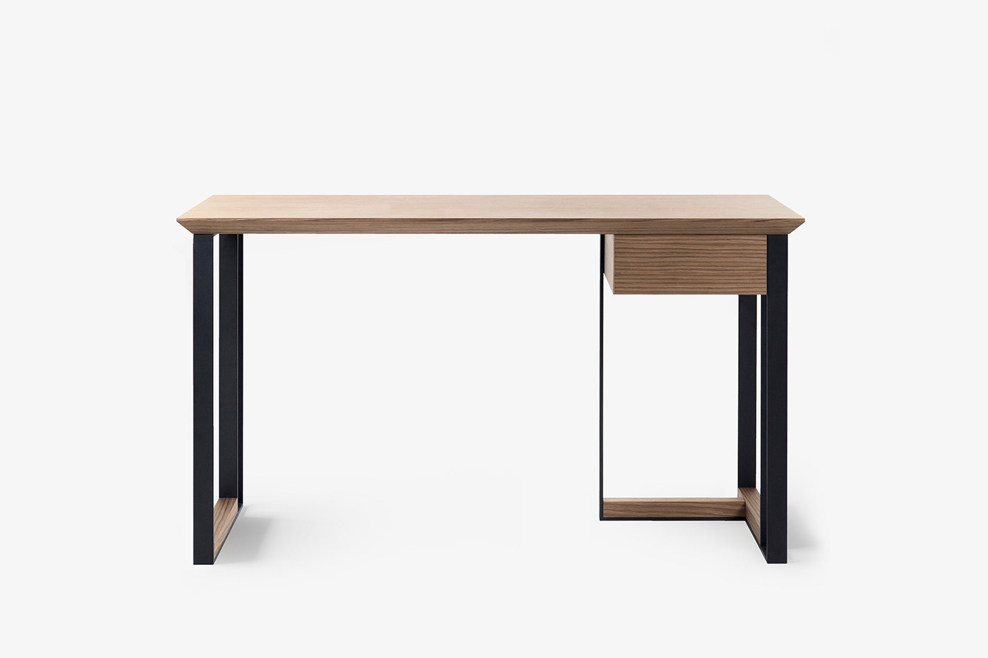 Table，Calligraphy，wooden ，to work in an office，