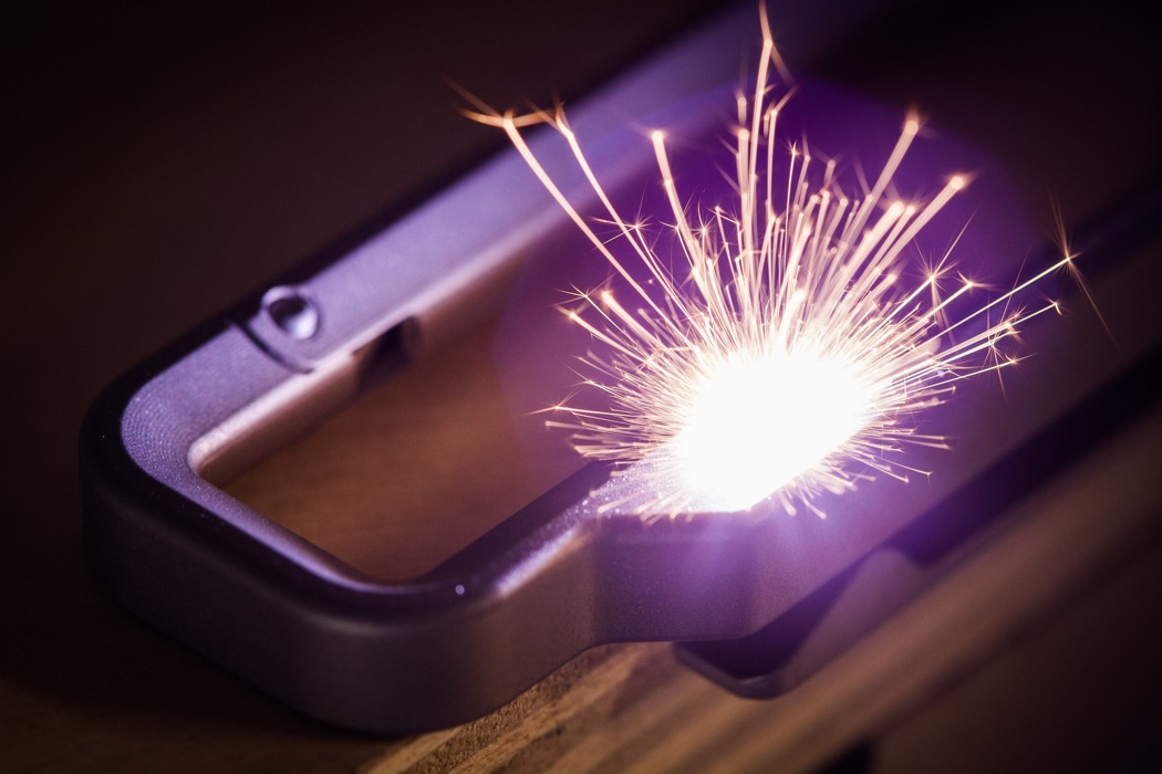 Mountaineering buckle，strong，Titanium metal，durable，