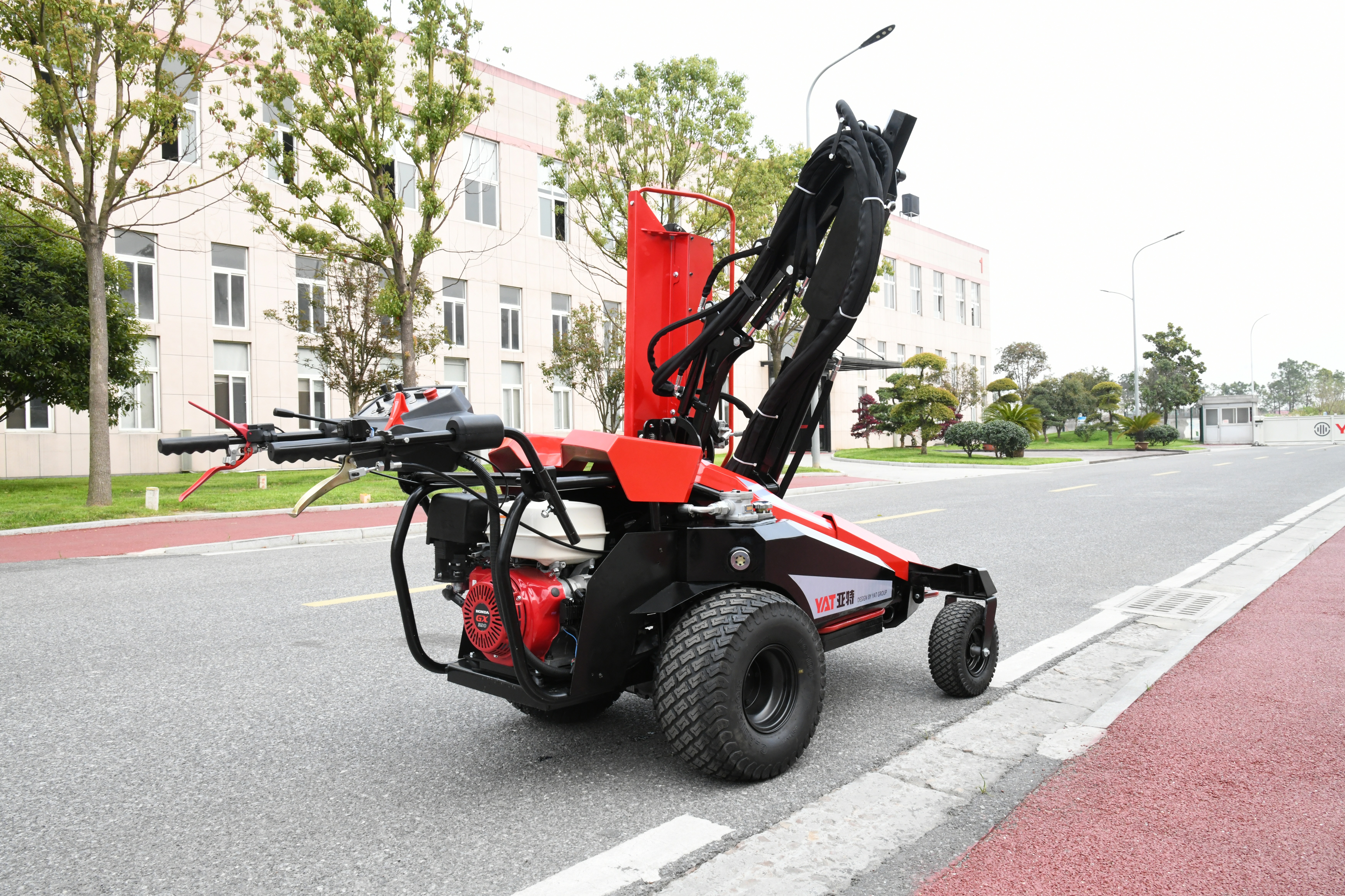 Self propelled，trim，Efficient，High cost performance，flexible，Strong applicability，