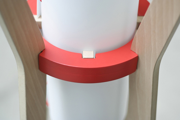 Coat rack，Floor lamp，