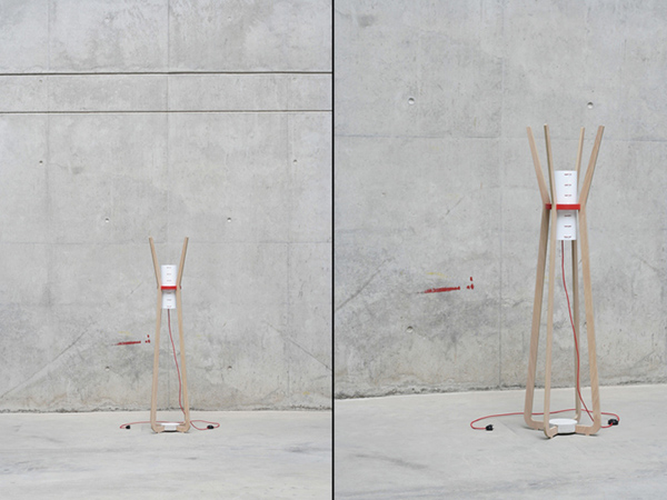 Coat rack，Floor lamp，
