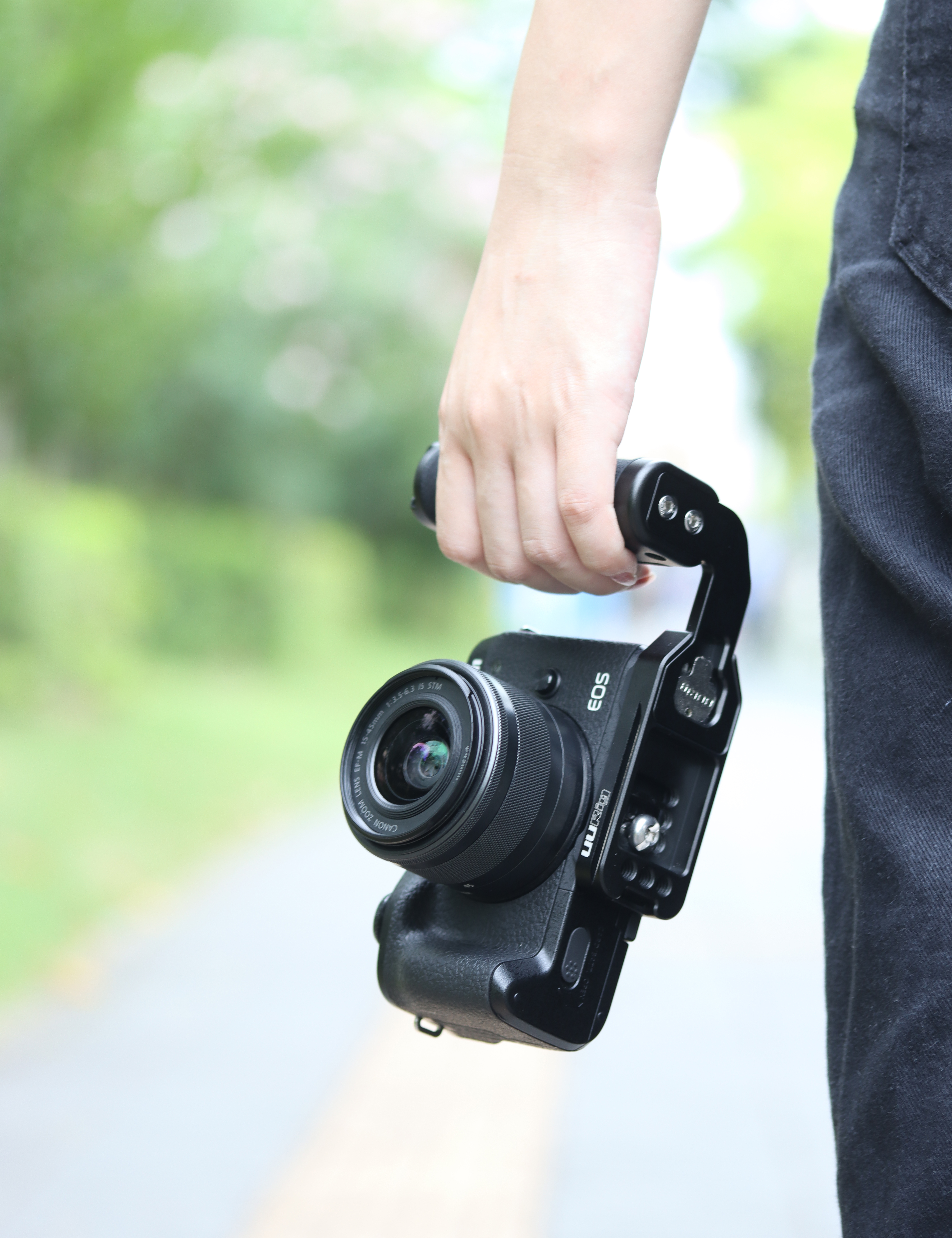 Camera expansion accessories，Handle，Ergonomics，