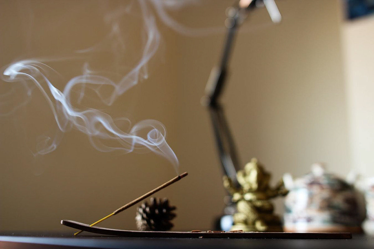 Charger，wireless，fragrant，relax，