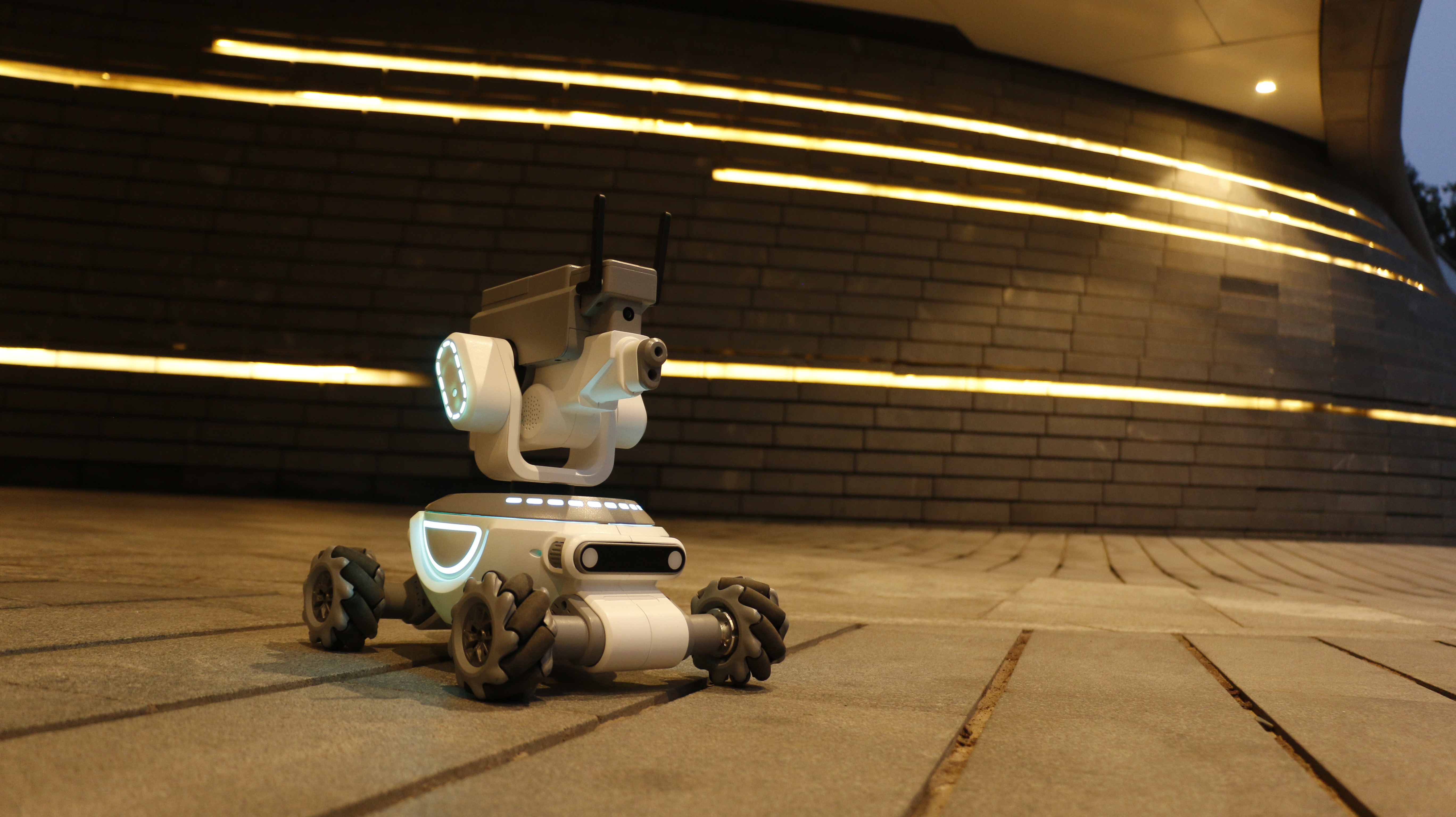 Water bomb vehicle，Remote control car，Toys，Yuntai，Programming learning，Wheat wheel，