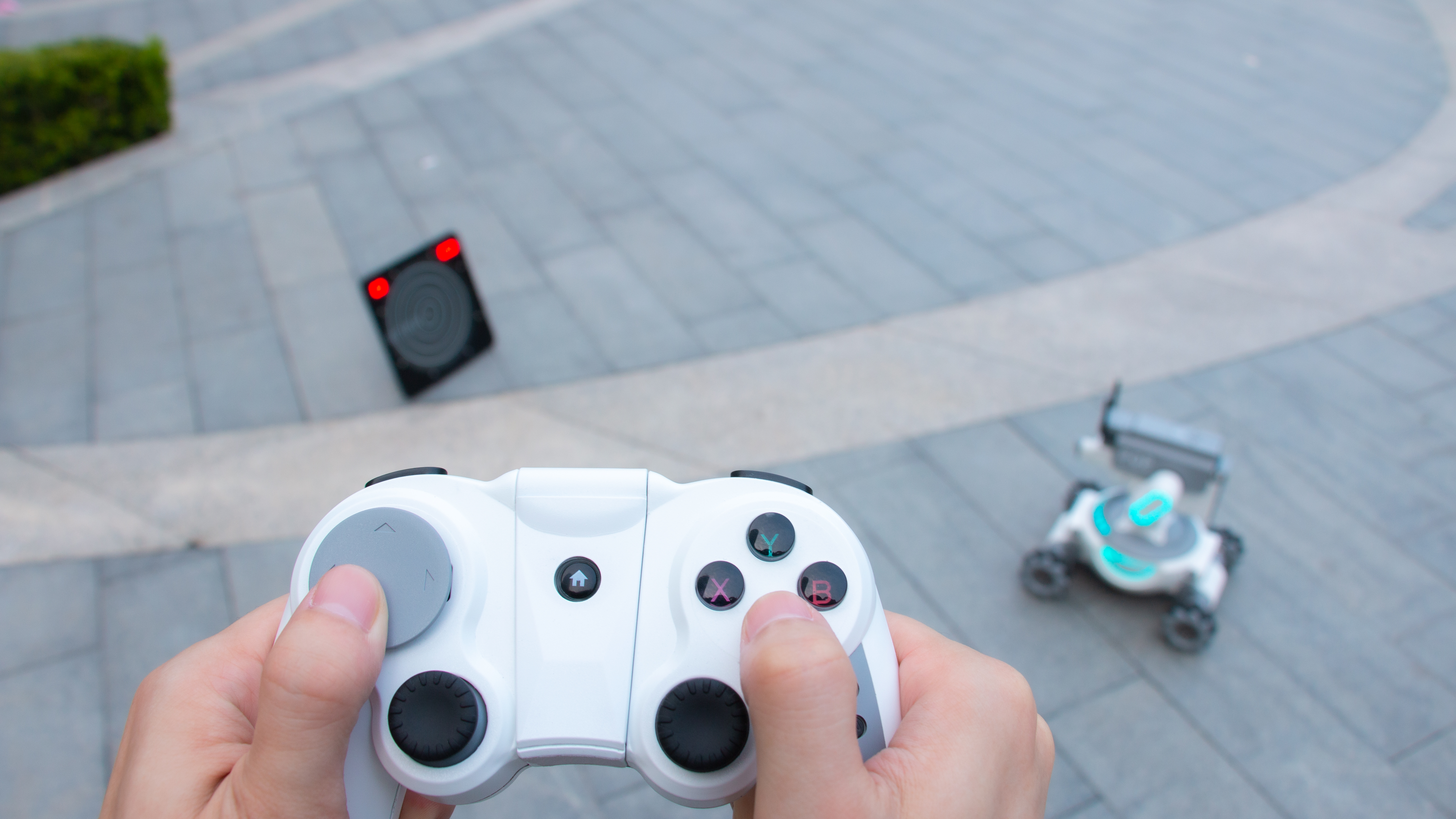 Water bomb vehicle，Remote control car，Toys，Yuntai，Programming learning，Wheat wheel，