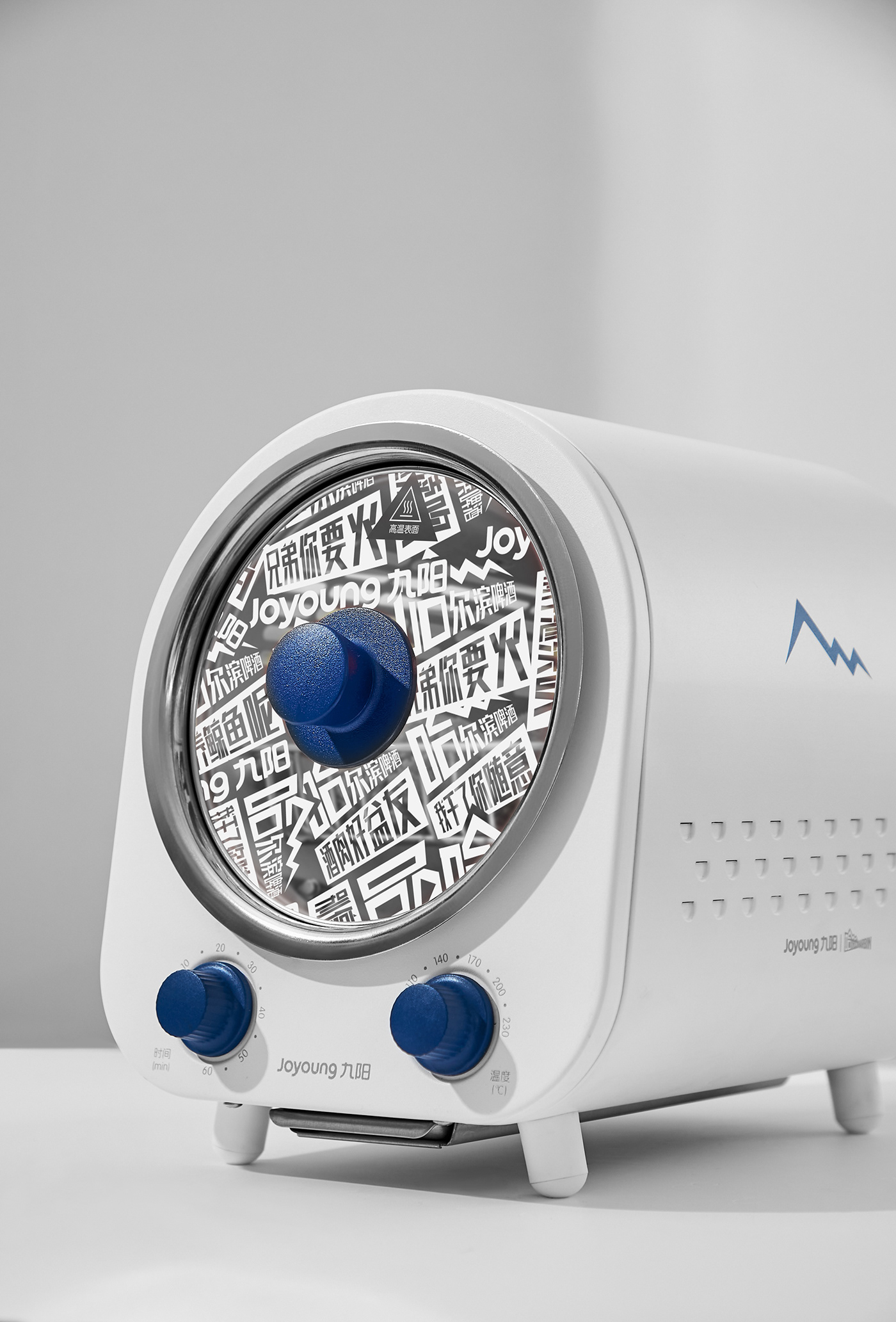 Kebab roaster，young，rotate，fashion，Photography，