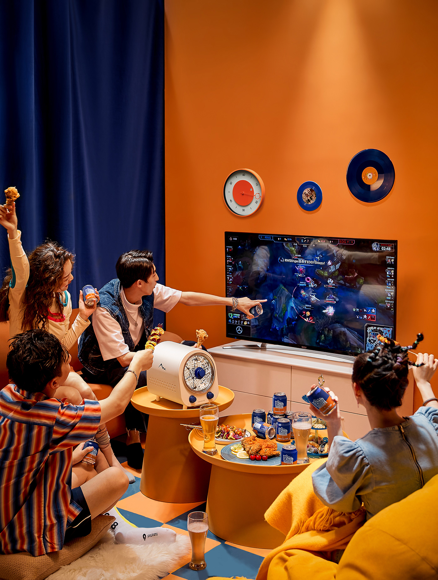 Kebab roaster，young，rotate，fashion，Photography，