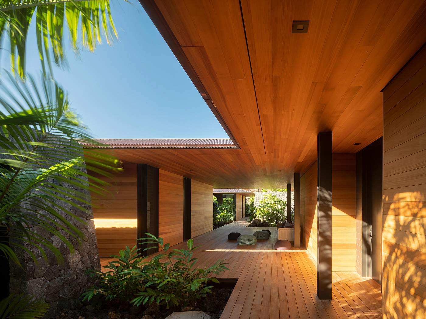 Hale Lana.，Hawaiian lava field，house，